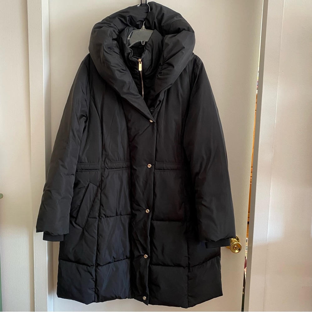 Karl Lagerfeld Women's Black Puffer Coat